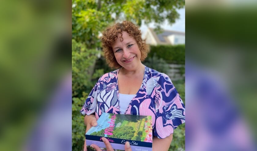 Esther Stui uit Wissenkerke brengt zesde feelgoodroman uit