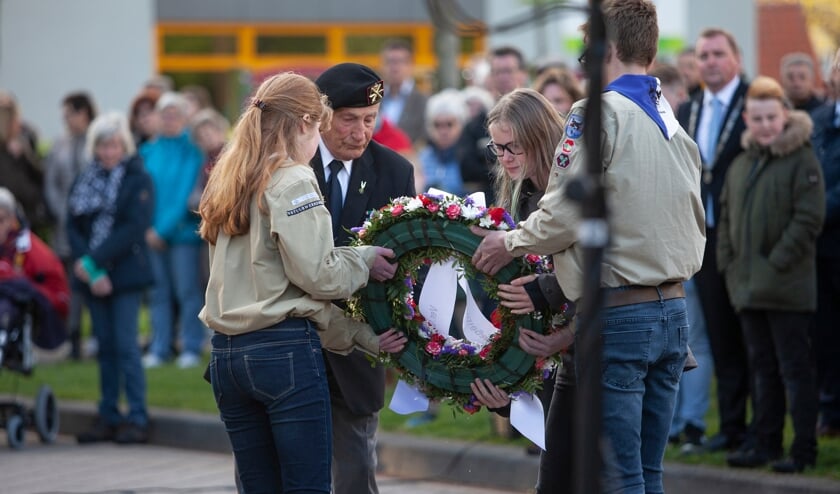 Jaarlijkse dodenherdenking in Heinkenszand