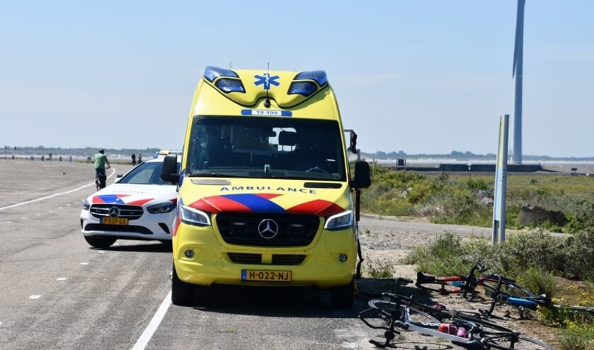 Wielrenners ten val bij Vrouwenpolder