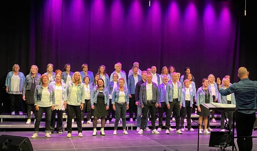 Popkoor Seaside Rendez-Vous viert jubileum in Zierikzee
