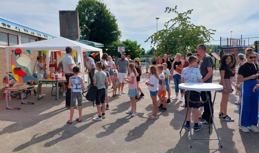 De grote tentoonstelling op School met de Bijbel De Ark in Oud-Vossemeer