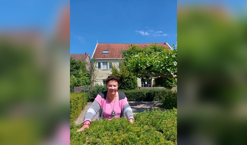 Miep Langedijk is blij in De Zouterij