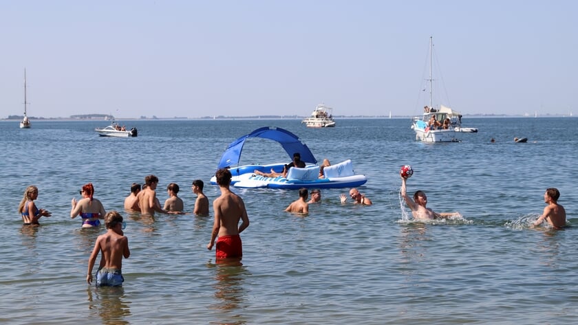 Onderzoek vakantiegeld: ‘Zeeuwen minst vaak krap bij kas’
