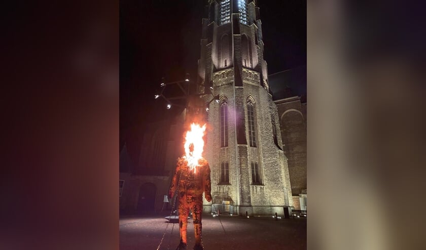 Façadekunstwerk ‘Vagevuur’ in brand gestoken in Middelburg