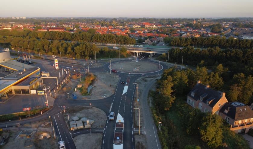 Nieuwe rotonde bij Oost-Souburg officieel geopend