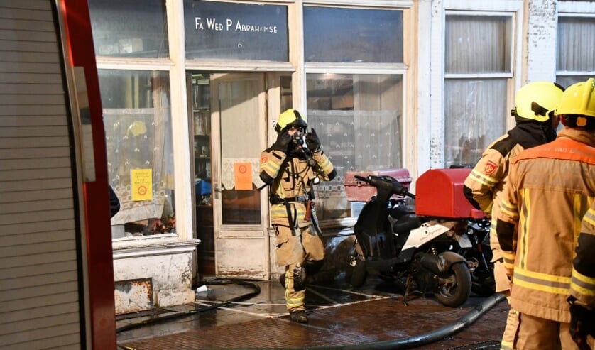 Brand in pand aan Vlasmarkt in Middelburg