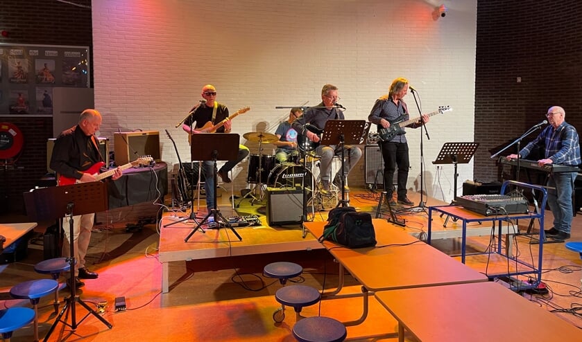 L-Band geeft een reünieconcert in Middelburg