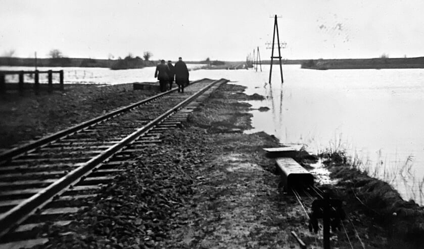 Opa Goesenaar Hans Colijn hielp spoorlijn herstellen na Ramp