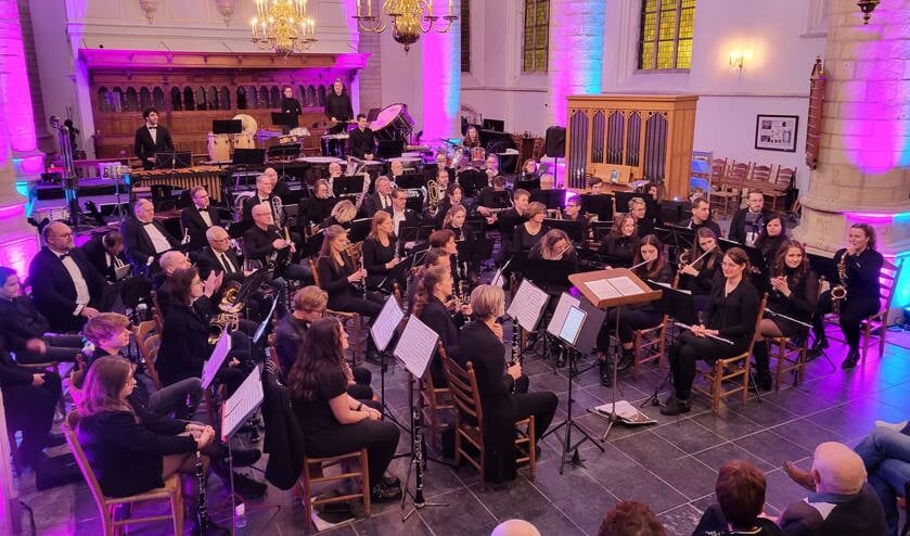 Bijzonder jubileum in Kapelle: Concert voor 115 jaar muziekvereniging 'Ons Genoegen'