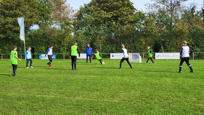 Inschrijving jubileumeditie Voetbalschool Sint Philipsland opent vanmiddag