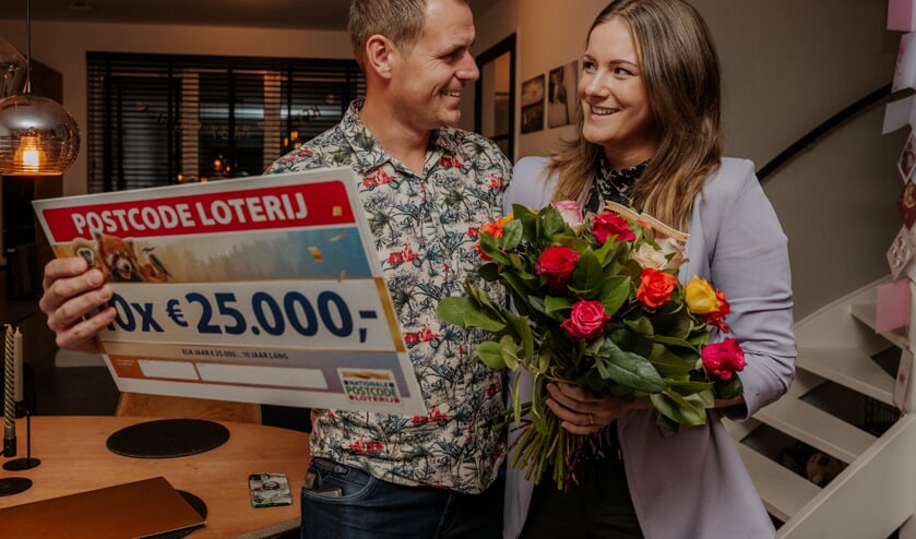 Dick en Jessica uit Kortgene winnen tien keer 25.000 euro bij Postcode Loterij