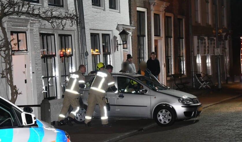 Automobilist ramt gevel Molenwater Middelburg
