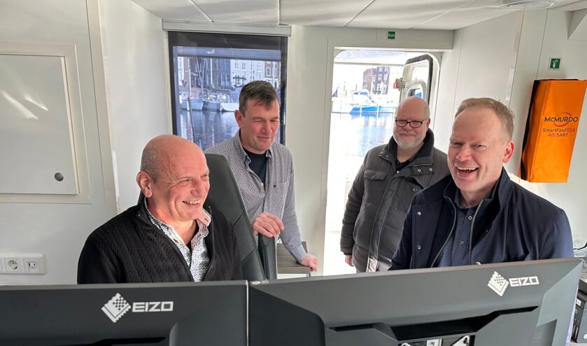 Peilboot Meermin IV gedoopt in Middelburg