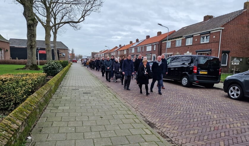 Stille tocht in Sint Philipsland vertrokken vanaf dorpshuis De Wimpel