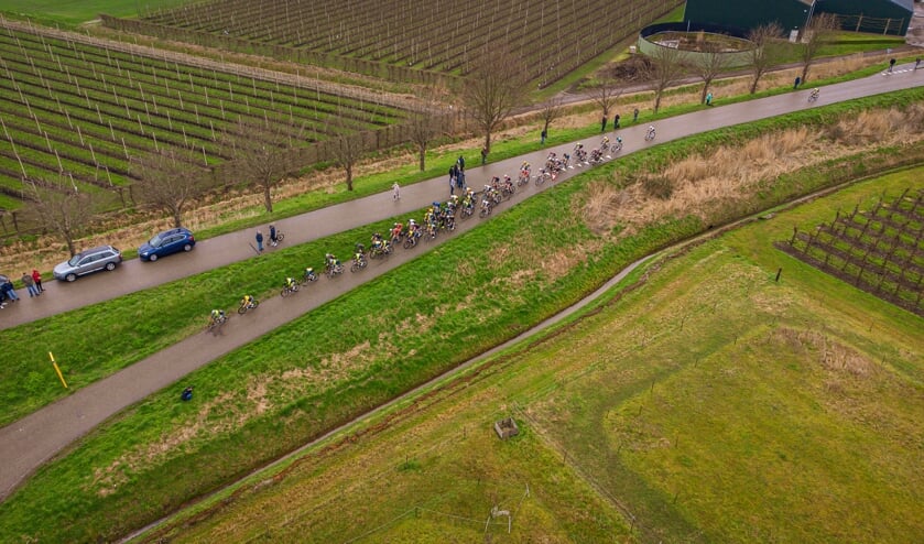 Nagenieten: bekijk hier de foto's van de Ronde van Oud-Vossemeer