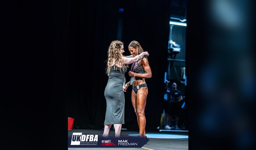 Thoolse Marianne Honkoop (43) valt in de prijzen op WK Natural Bodybuilding