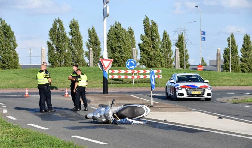Scooterrijder ernstig gewond bij eenzijdig ongeluk in Kruiningen