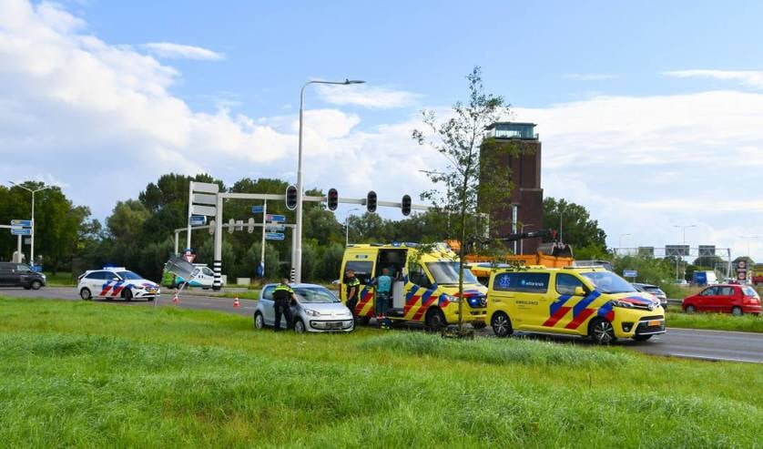 Slachtoffer met spoed naar ziekenhuis na verkeersongeluk bij Oost-Souburg