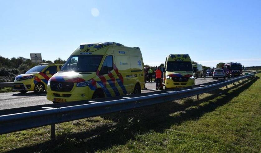 Meerdere gewonden bij een aanrijding tussen Kamperland en Vrouwenpolder