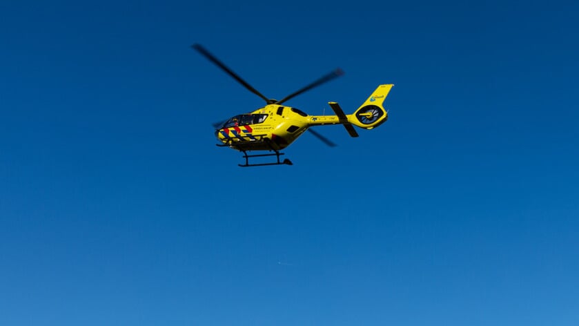 Traumahelikopter ter plaatse voor medische noodsituatie in Poortvliet