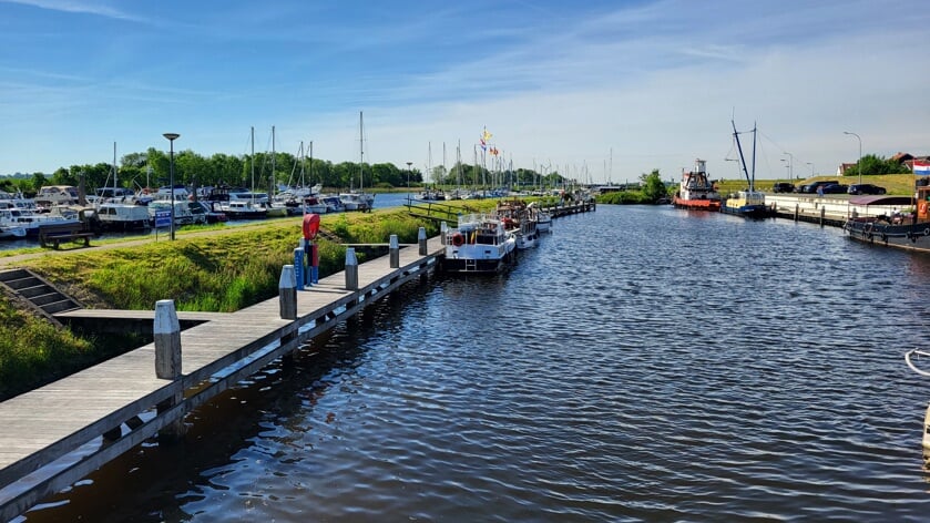 Heen en weer via Tholen: Vijf nieuwe vaarroutes door de Zuiderwaterlinie