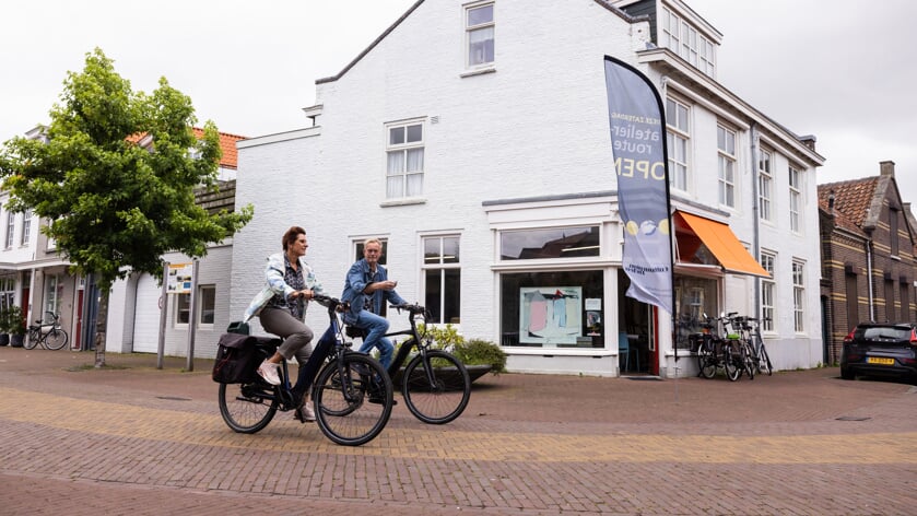Op de fiets naar veertien Thoolse kunstateliers tijdens laatste atelierroute