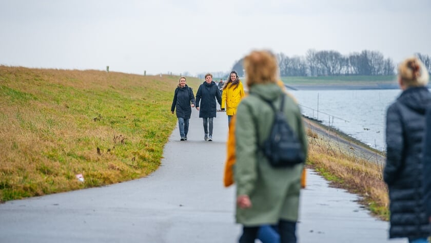 Dertiende editie van wandelmarathon Oosterschelde met vier afstanden