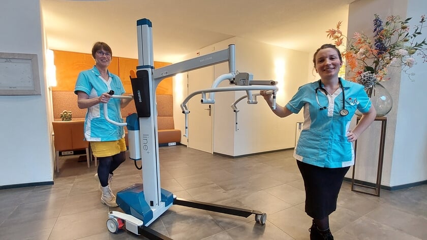 Op de werkvloer bij gespecialiseerd verzorgende Ina en verpleegkundige Nelke