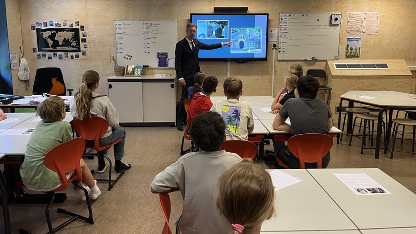 Startschot voor Holocaustonderwijs in Zeeland met gastles op basisschool