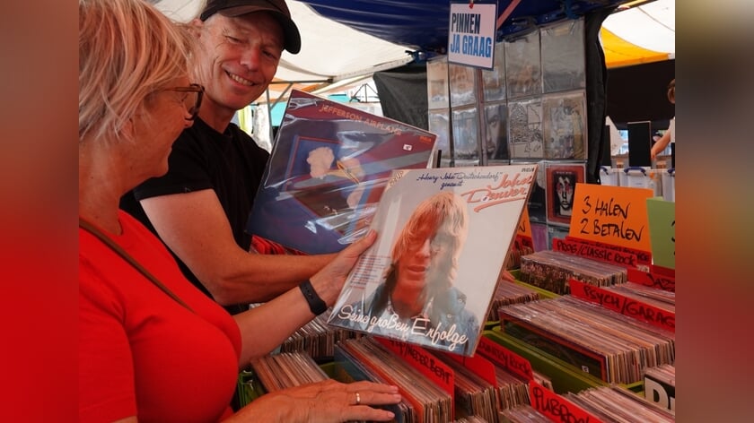 Speuren naar die ene parel tijdens de Goese Platenmarkt