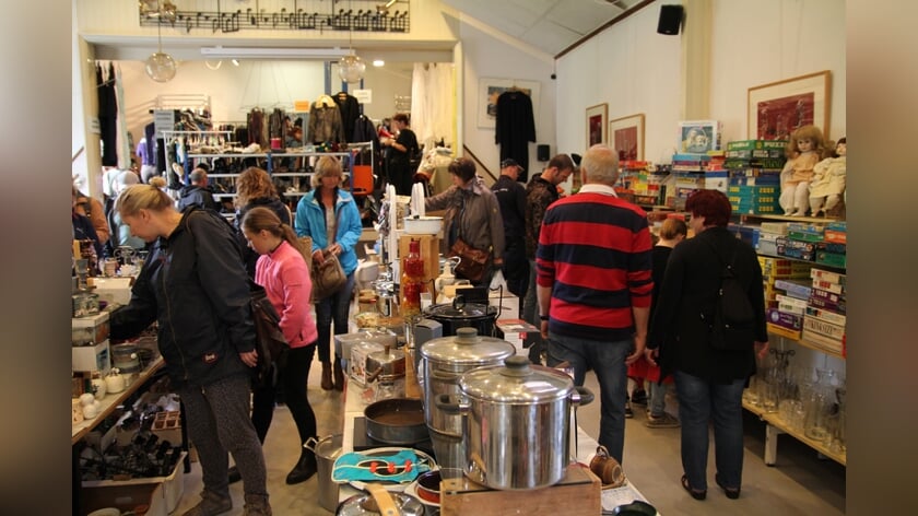 Op acht dinsdagen rommelmarkt in Veere