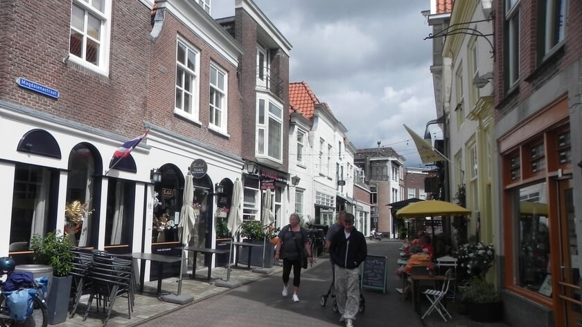 Bier en blijdschap in de Magdalenastraat