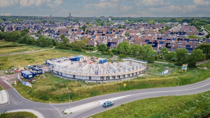 Seniorencomplex Essenvelt zichtbaar vanaf Torenweg