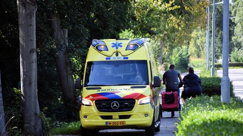 Fietsster raakt gewond bij eenzijdig ongeval op fietspad langs Walcherseweg