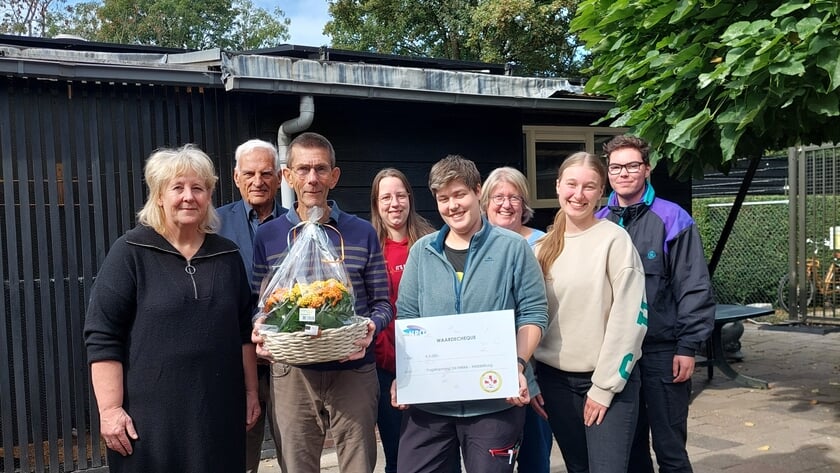 Vogelopvang Mikke in Middelburg beloond met 5000 euro voor zorg postduiven