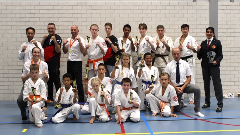Karateschool Hikari wint meerdere prijzen