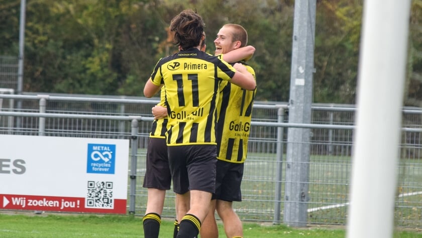 Tholense Boys speelt voor derde keer gelijk, ruime zege voor SC Stavenisse [SPEELRONDE 3]