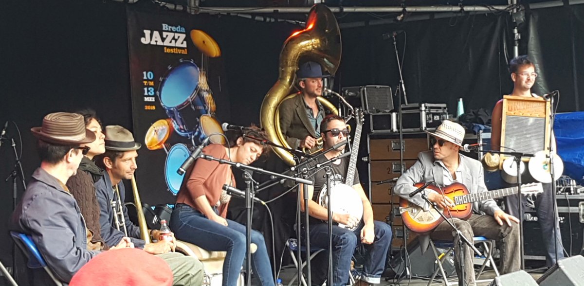 Swingende aftrap Breda Jazz Festival van buien bespaard