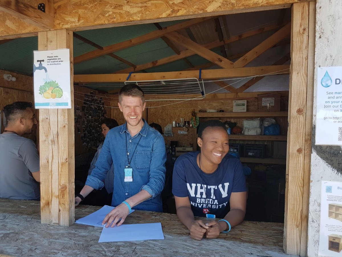 Studenten NHTV delen logistieke kennis in vluchtelingenkamp