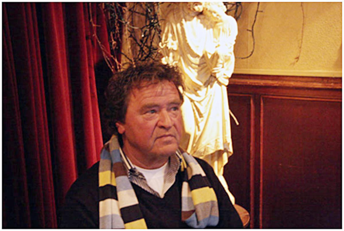 http://www.bredavandaag.nl/nieuws/43142/2011-02-09/adank-nooit-meer-de-politiek foto Erik Eggens