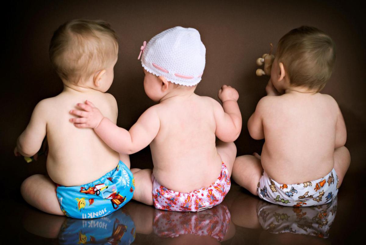 Baby's met wasbare luiers aan. Foto Kanga Care