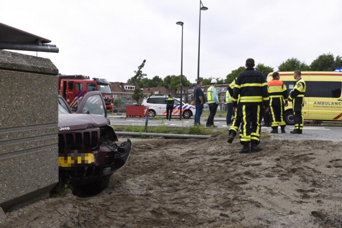 Eenzijdig ongeval Stationslaan.