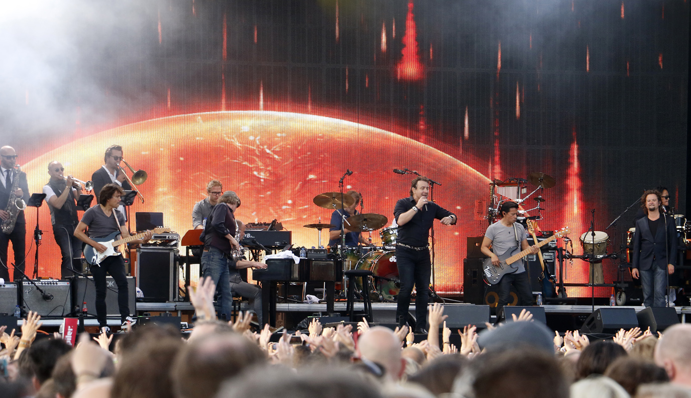 De vrijdag van Breda Live 2017: DI-RECT, Marco Borsato, Ali B, Mental Theo en Fedde Le Grand.