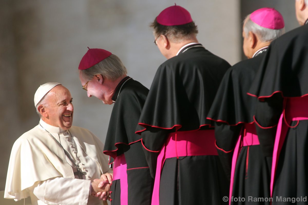 mgr De Korte op bezoek bij de paus.