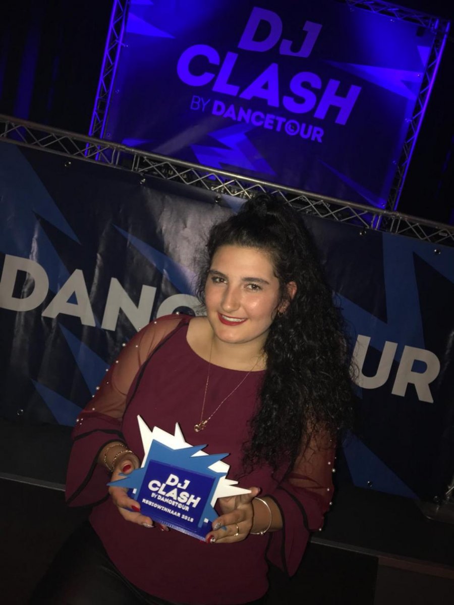 15-jarige DJ Deem’s van DJ School naar debuut op Dancetour Breda