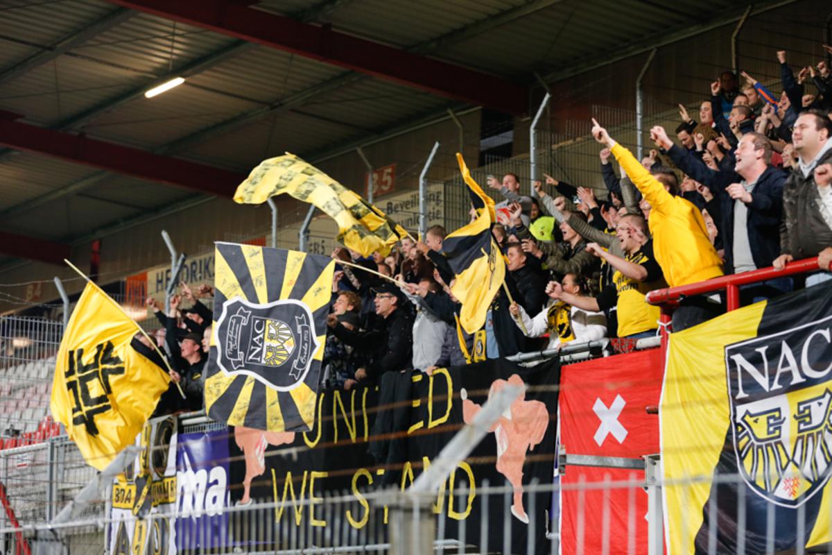 NAC wint zijn eerste wedstrijd met Marinus Dijkhuizen op de bank met 1-6 bij Oss.