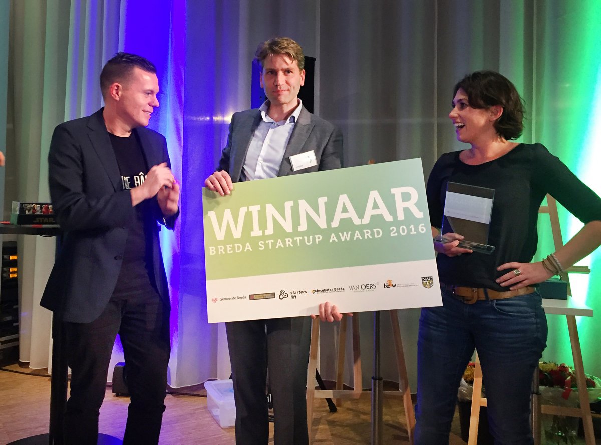 Roderick Rodenburg en Christel Marinus van Synple: winnaars van de Breda Startup Award.
