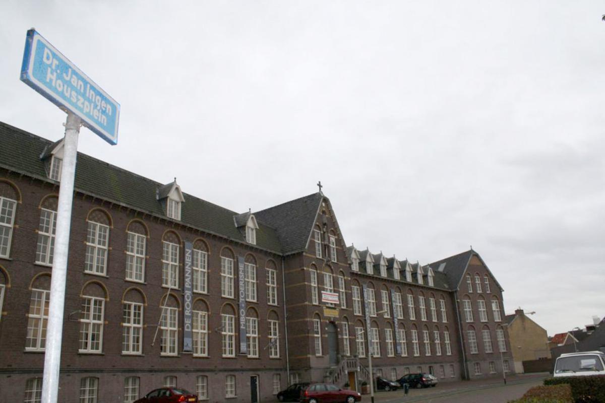 Klooster Dr. Jan Ingenhouszplein.