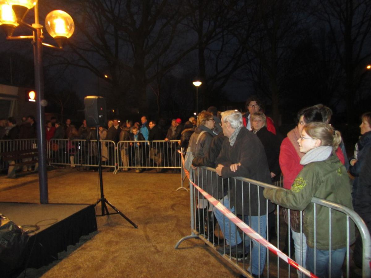 Kaartverkoop Bavel Izz Music. foto Loes Janssens