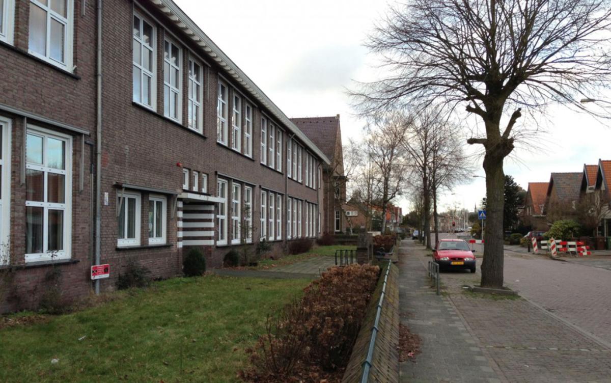 Voormalige basisschool Keysersmolen aan de Oranjeboomstraat. foto Wijnand Nijs